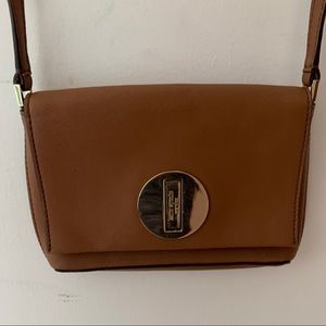 ** COVID 19 SALE ** Kate Spade mini crossbody